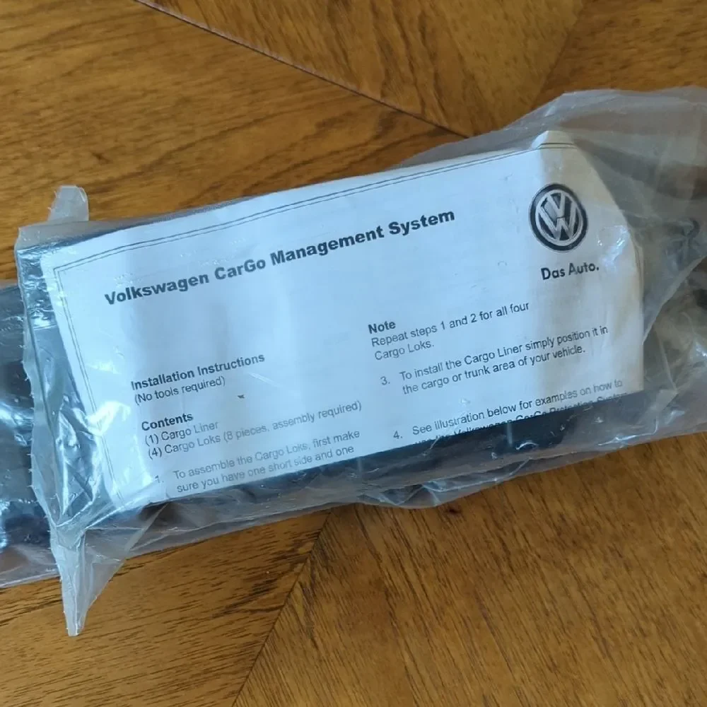 Volkswagen CarGo Management System  - Black Cargo Loks